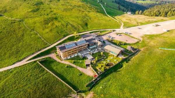 Dolomitenhotel Jochgrimm ****, Passo Oclini